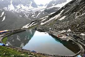 Manimahesh Lake Image